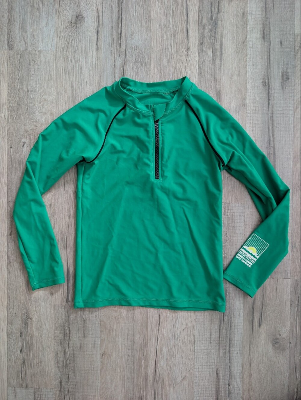 Molo Green Quarter-Zip Swim Top Rashguard, 7-8Y (V8)